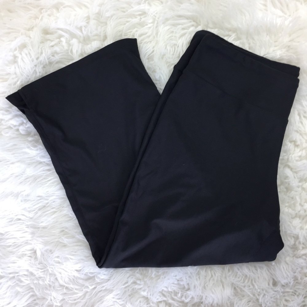 Nike Athletic Capri Pants